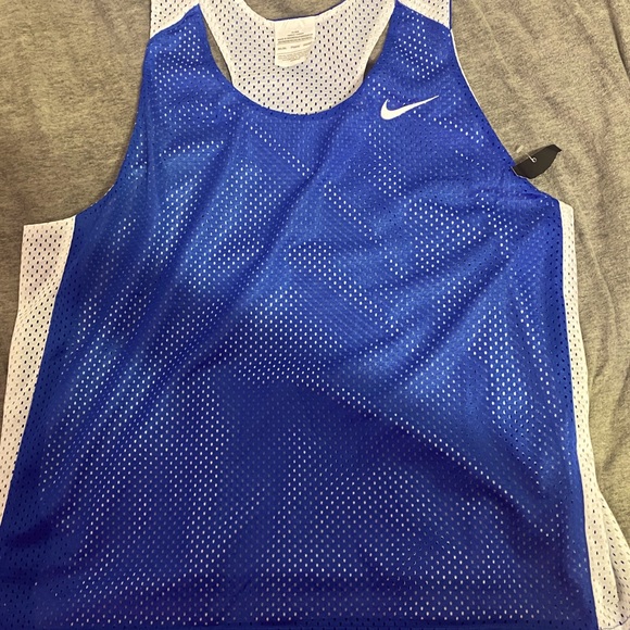 Nike 2 shirt in 1